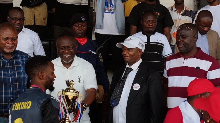 KIKOKO gagne la coupe de la première édition du tournoi intercommunautaire du vivre-ensemble dans le Haut-Katanga